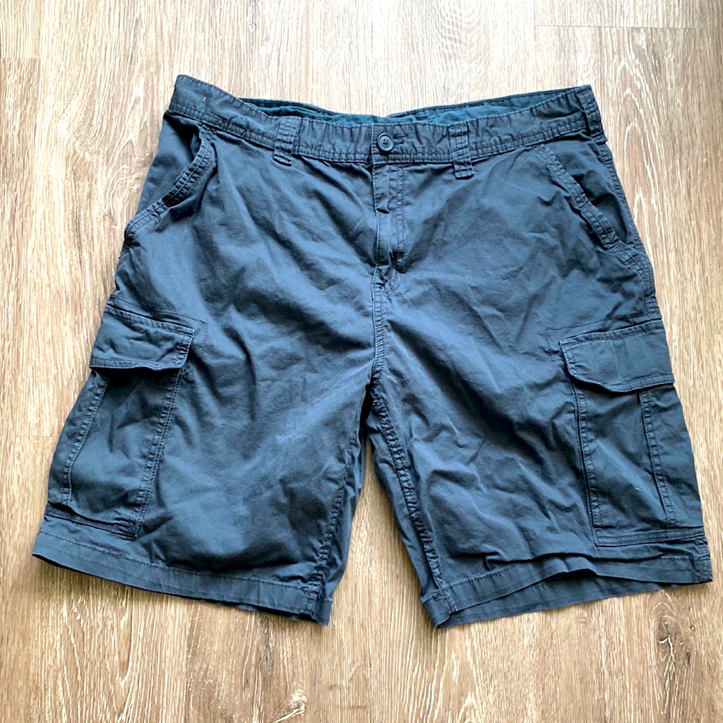 George Mens Cargo Shorts Very Clean Condition George Mens Cargo Shorts Very Clean Condition